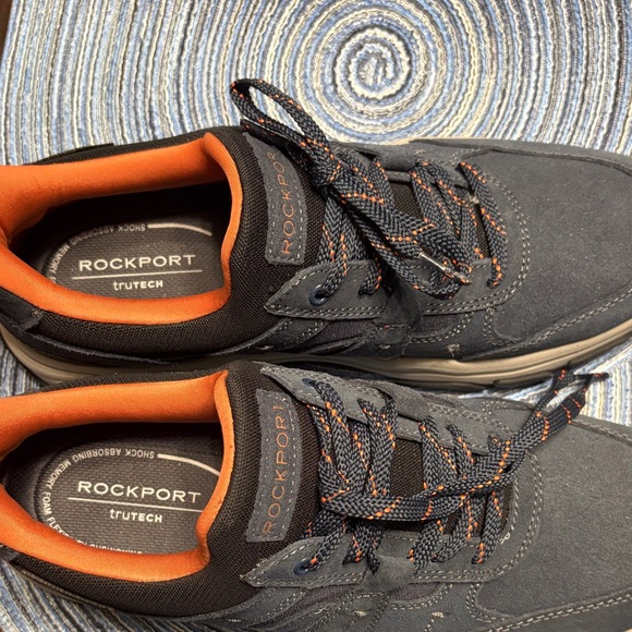 Rockport Men's Navy and Tangerine Sneakers - Picture 4 of 4